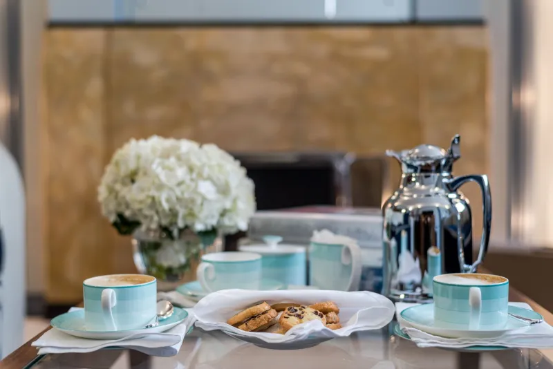 When the Sun Is Still High: The Understated Luxury of Daytime Companionship in London